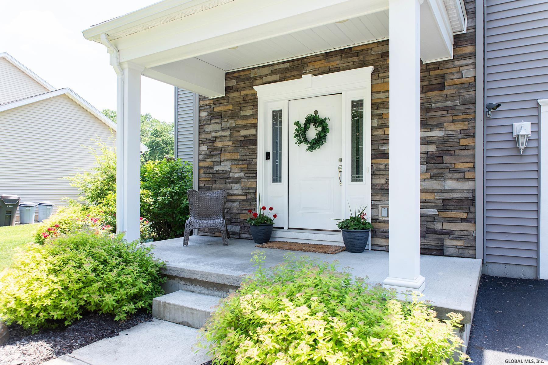 1 Michael Drive Colonie, NY 12303 - Photo 3 of 32 Photo 3