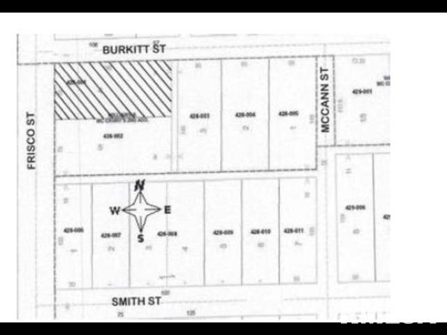 310 North Frisco Street Benton, IL 62812 - Photo 4 of 4