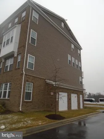 $410,000 | 10501 Neil Armstrong Way, Lanham, MD 20706