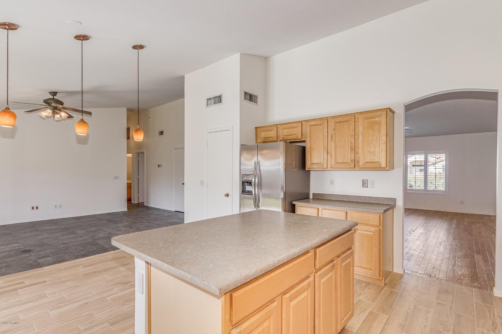 1623 East Carson Road Phoenix, AZ 85042 - Photo 10 of 22 Kitchen IV