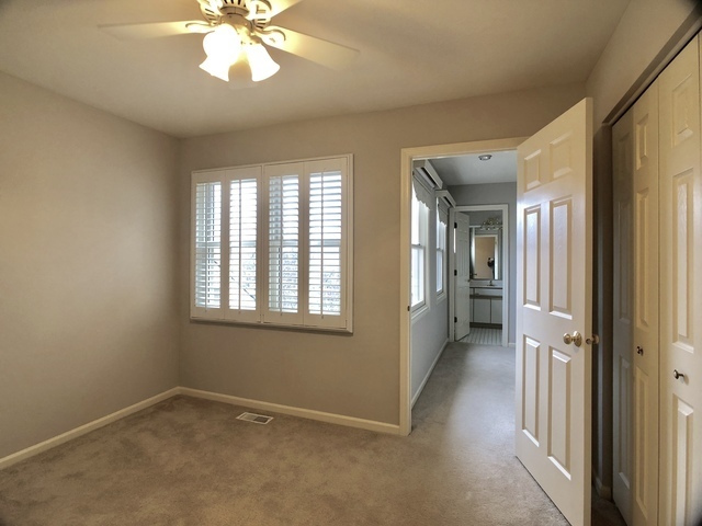 10645 Hollow Tree Road Orland Park, IL 60462 - Photo 20 of 26