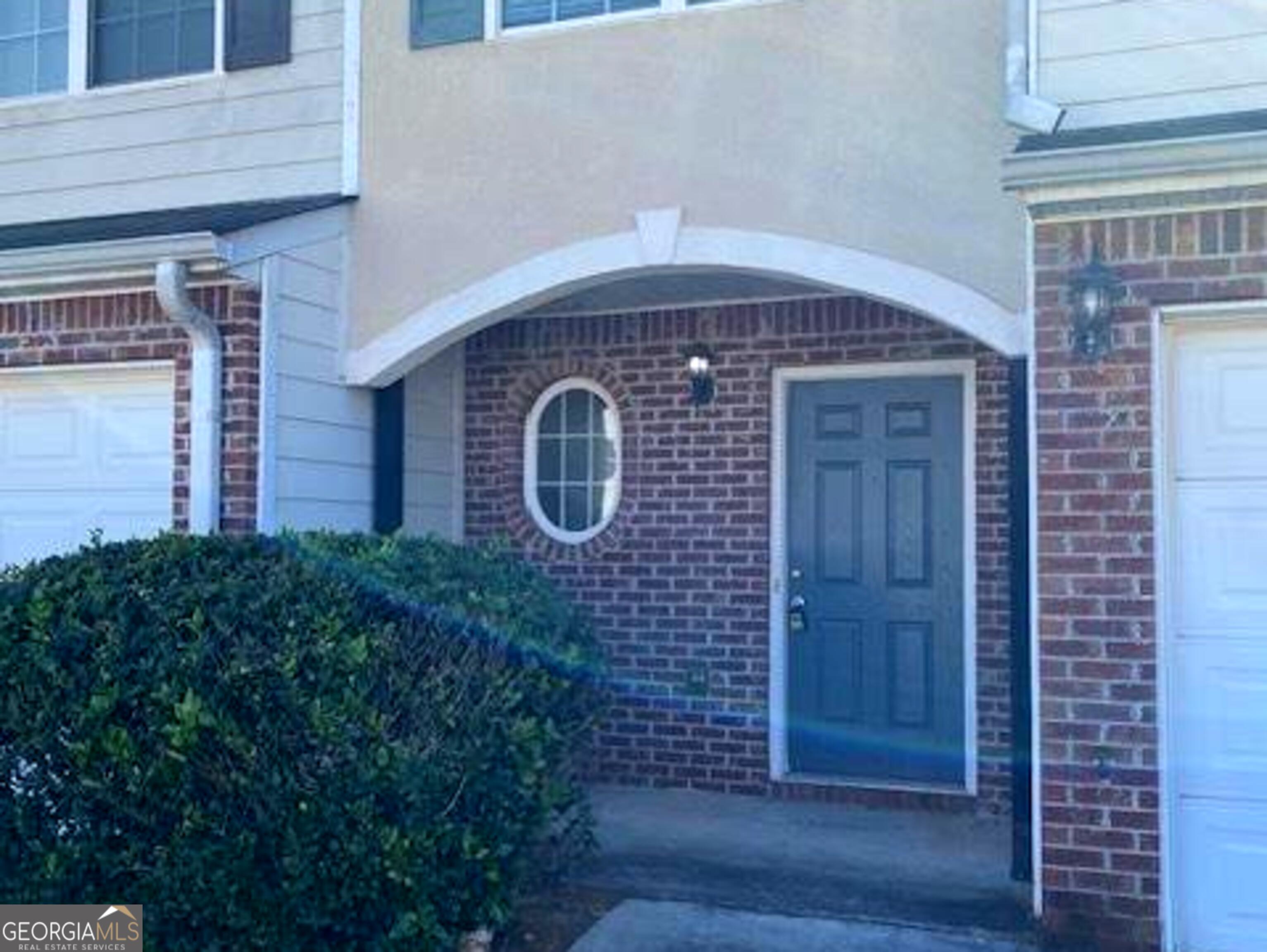 679 Georgetown Court Jonesboro, GA 30236 - Photo 1 of 1 a front view of a house