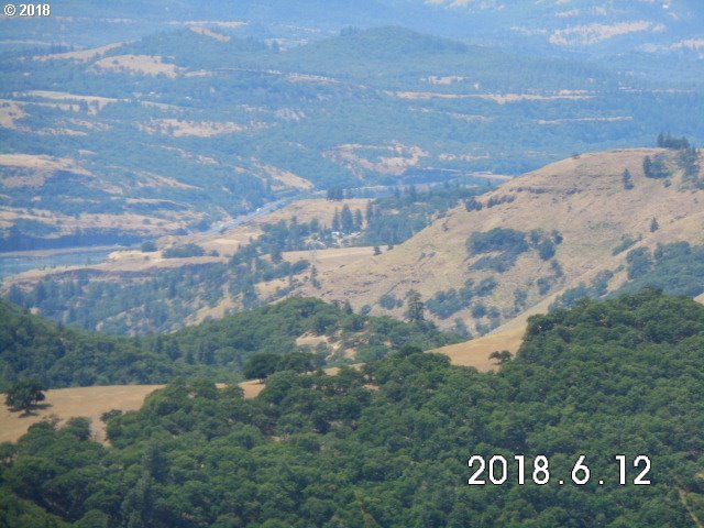230 Oda Knight Road Lyle, WA 98635 - Photo 4 of 21 Gallery Image 4