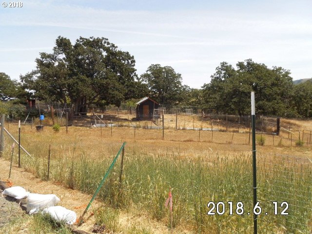 230 Oda Knight Road Lyle, WA 98635 - Photo 5 of 21 Gallery Image 5