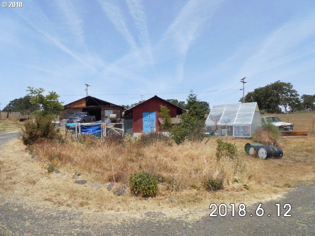 230 Oda Knight Road Lyle, WA 98635 - Photo 7 of 21 Gallery Image 7