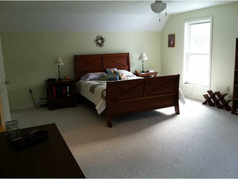 79 Castlewood Road Newcastle, ME 04553 - Photo 17 of 24 Bedroom.