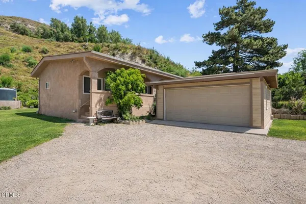 $979,000 | 561 East Telegraph Road, Fillmore, CA 93015