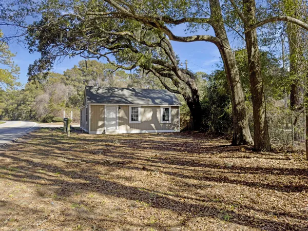 $395,000 | 2359 Bohicket Road, Johns Island, SC 29455