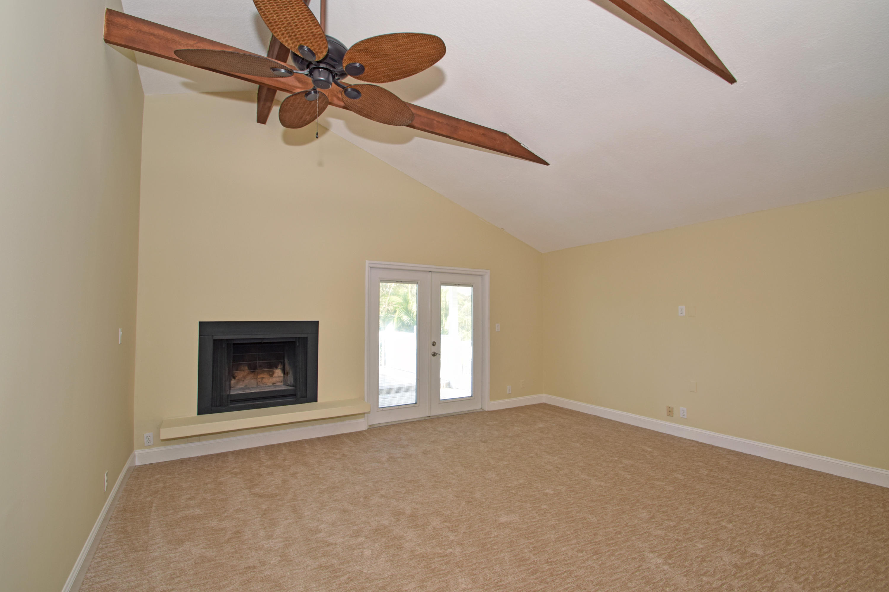 945 Southwest Rustic Circle Stuart, FL 34997 - Photo 18 of 37 Image00022