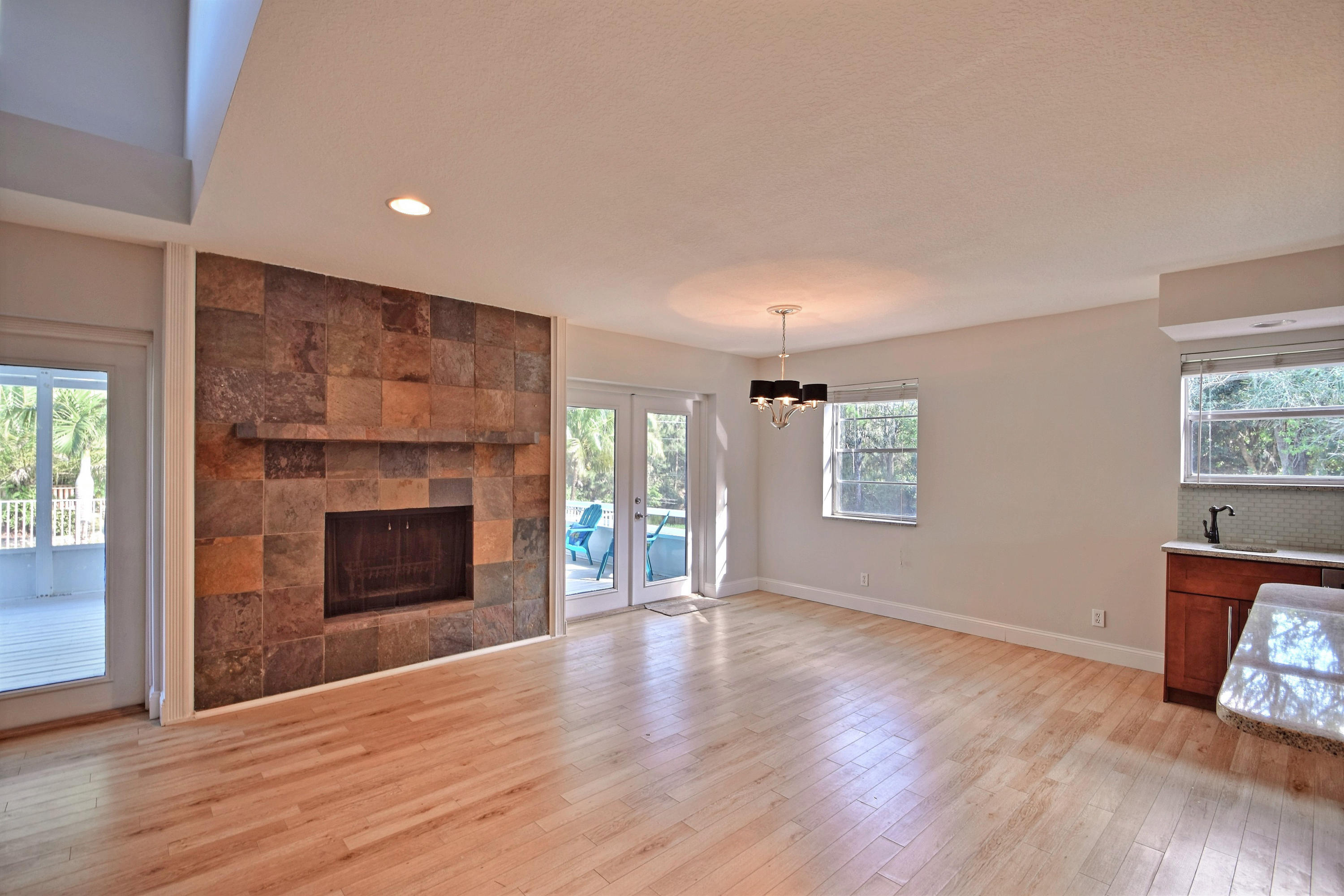 945 Southwest Rustic Circle Stuart, FL 34997 - Photo 21 of 37 Image00028
