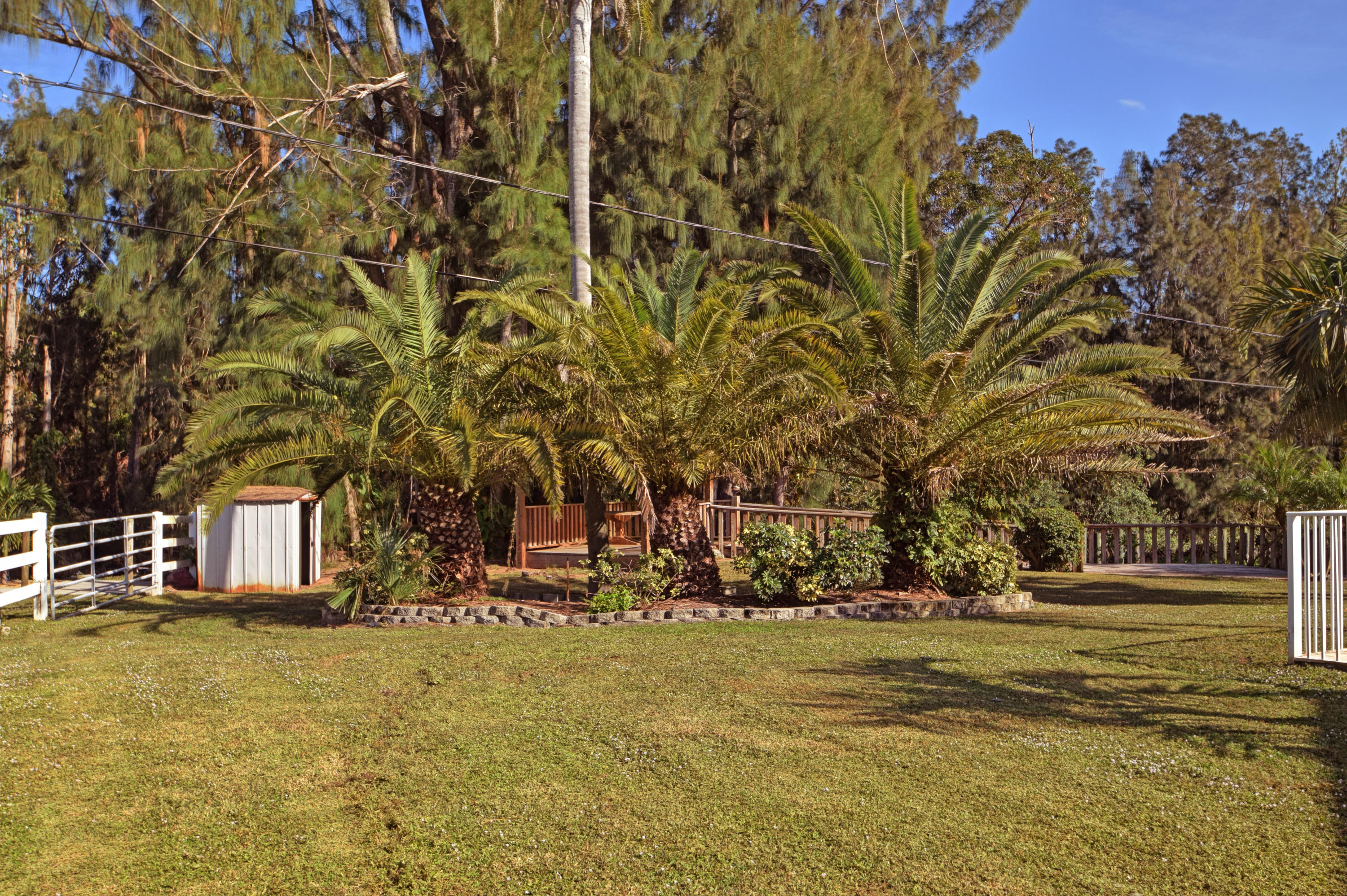 945 Southwest Rustic Circle Stuart, FL 34997 - Photo 3 of 37 Image00003
