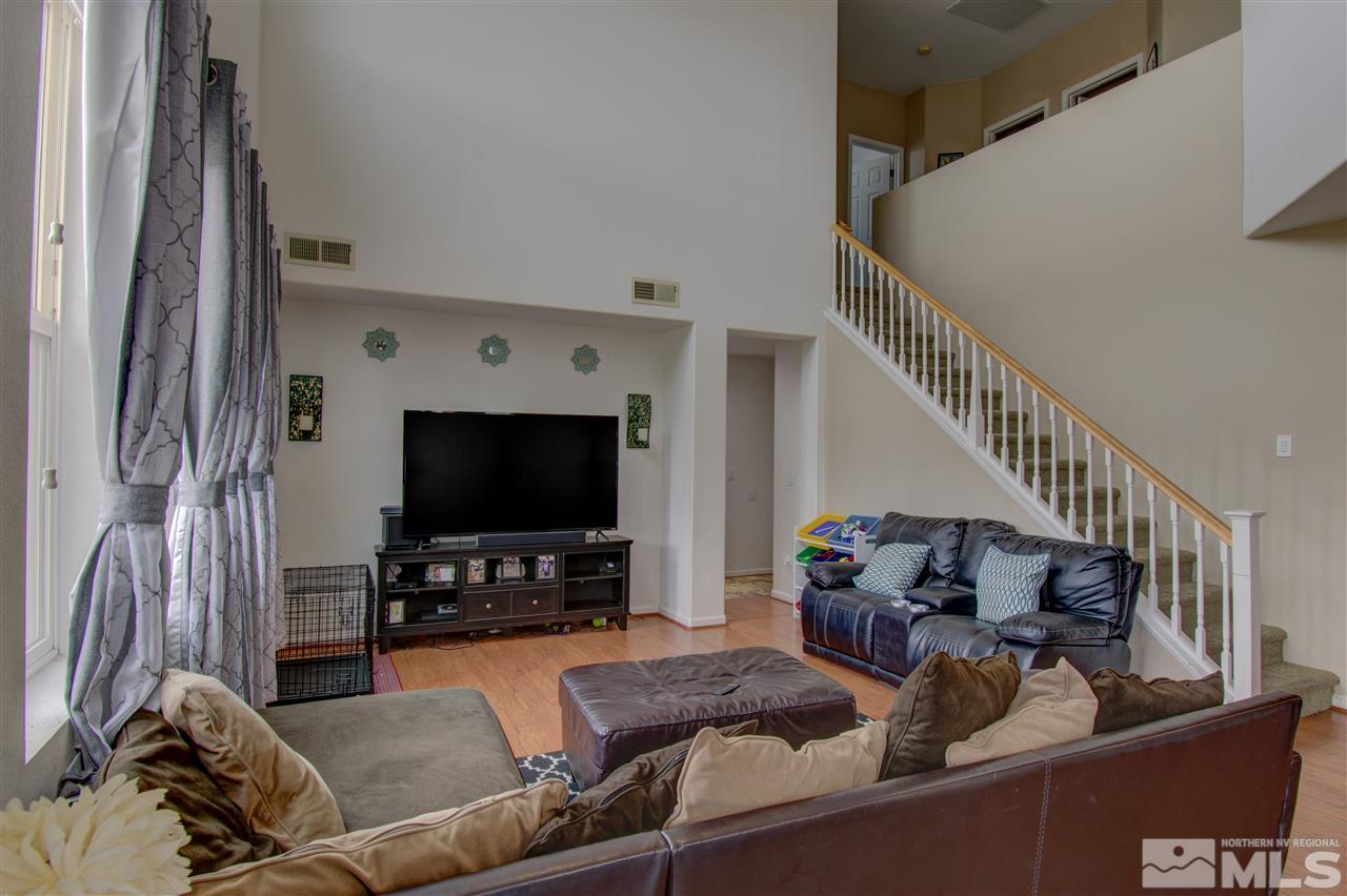 7250 Discovery Court Reno, NV 89506 - Photo 5 of 20 Photo 5
