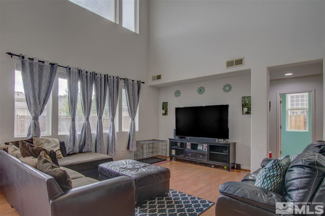 7250 Discovery Court Reno, NV 89506 - Photo 6 of 20 Photo 6