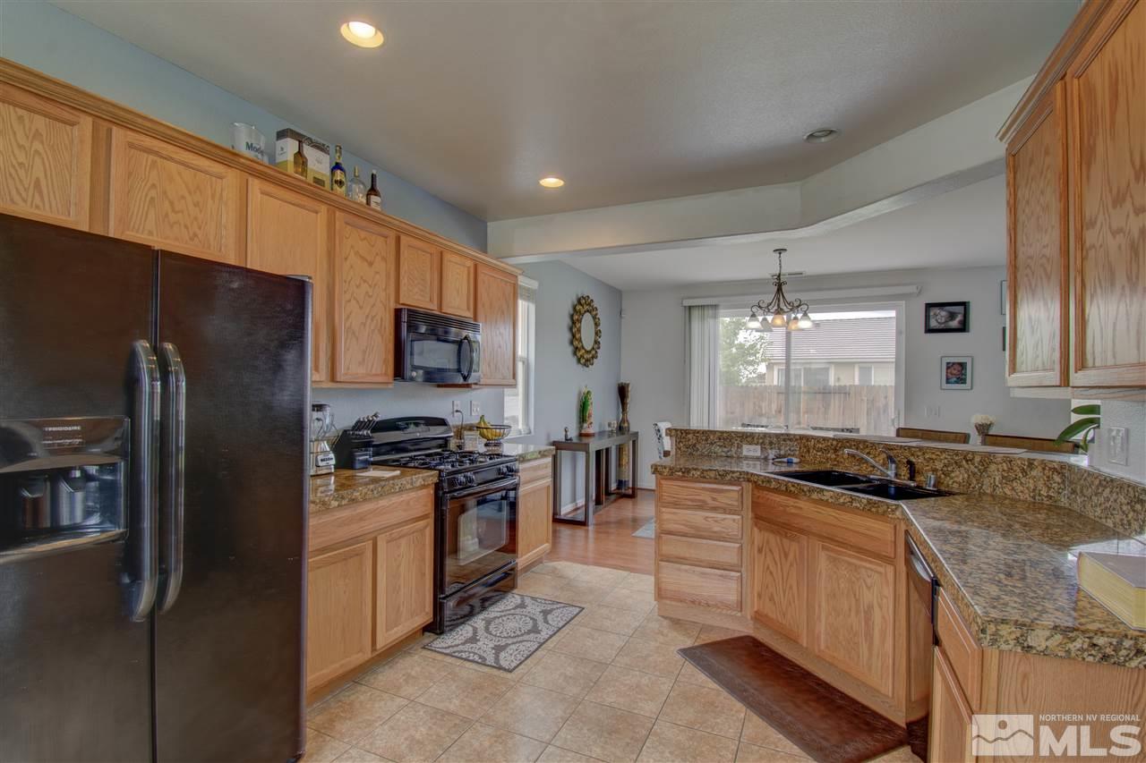 7250 Discovery Court Reno, NV 89506 - Photo 8 of 20 Photo 8