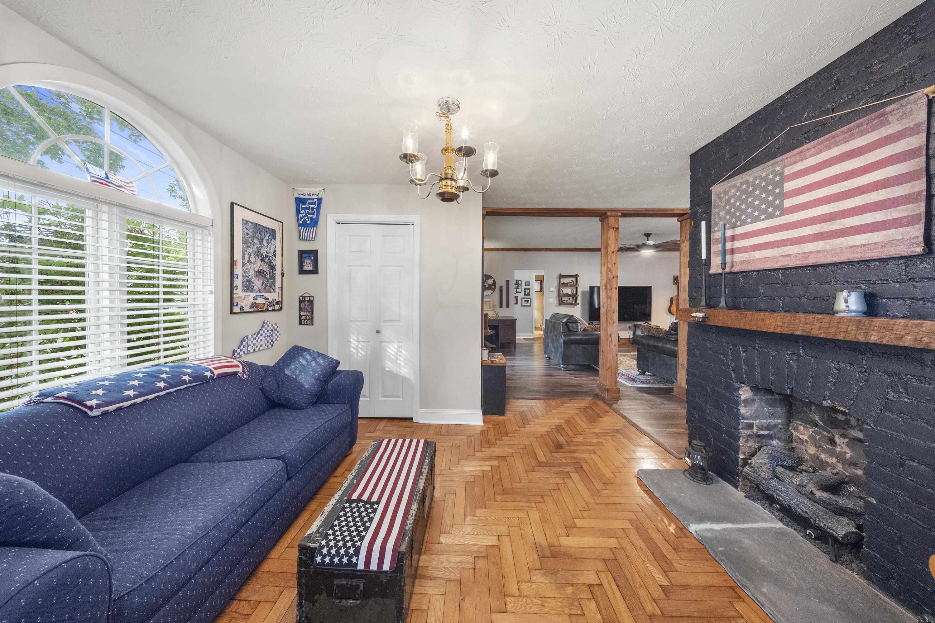 313 Bellefonte Princess Road Ashland, KY 41101 - Photo 4 of 40