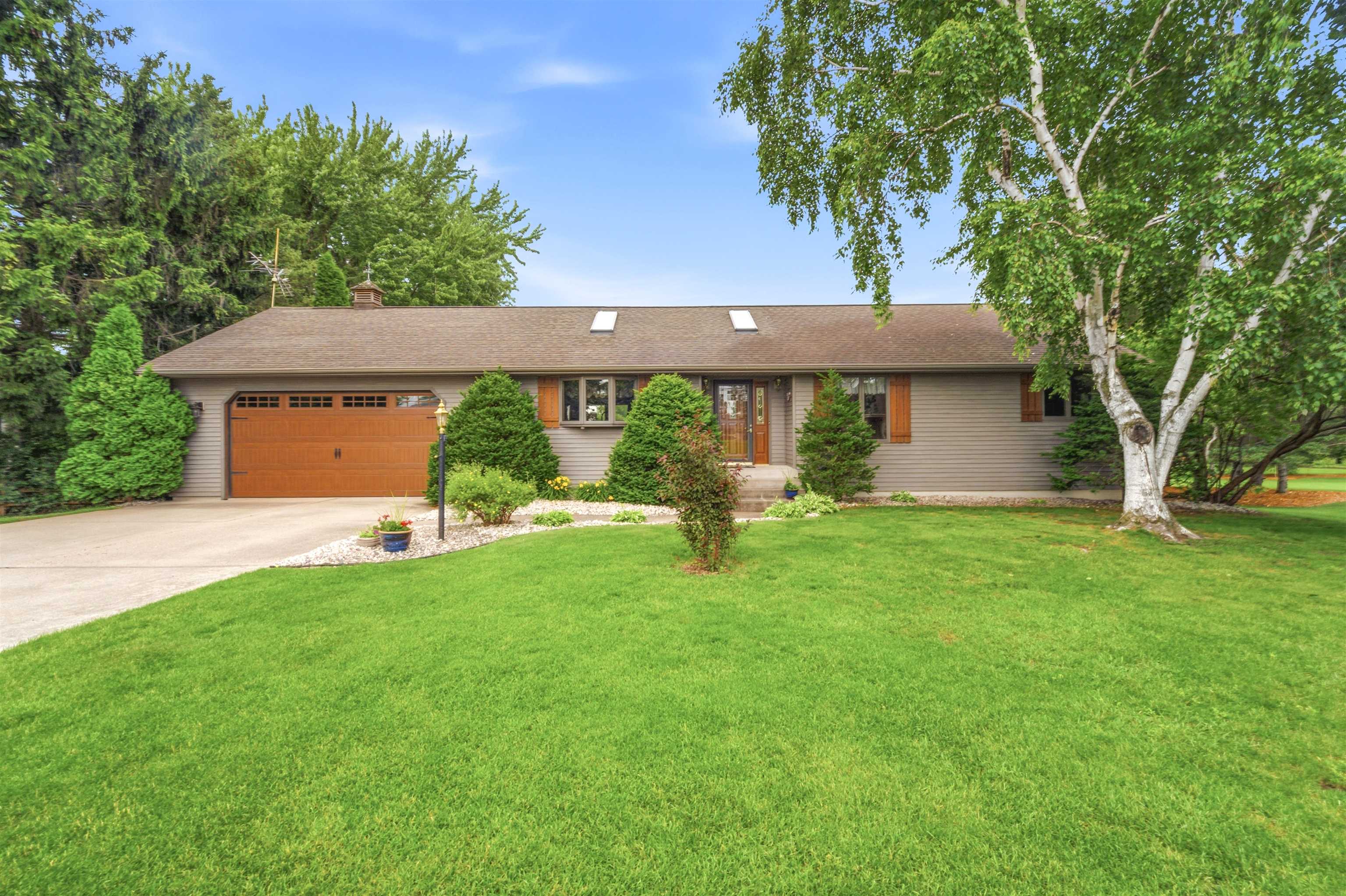 N197 Arrowhead Road Fremont, WI 54940 - Photo 1 of 36