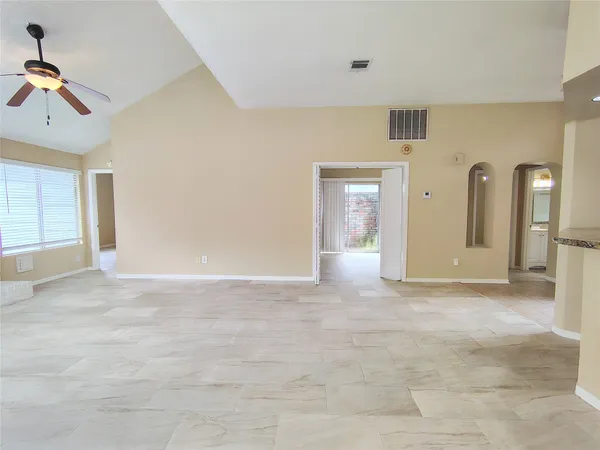 $1,900 | 4407 Waterfall Way, Sugar Land, TX 77479