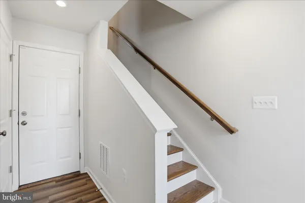 $319,900 | 186 Coolidge Avenue, Ranson, WV 25438