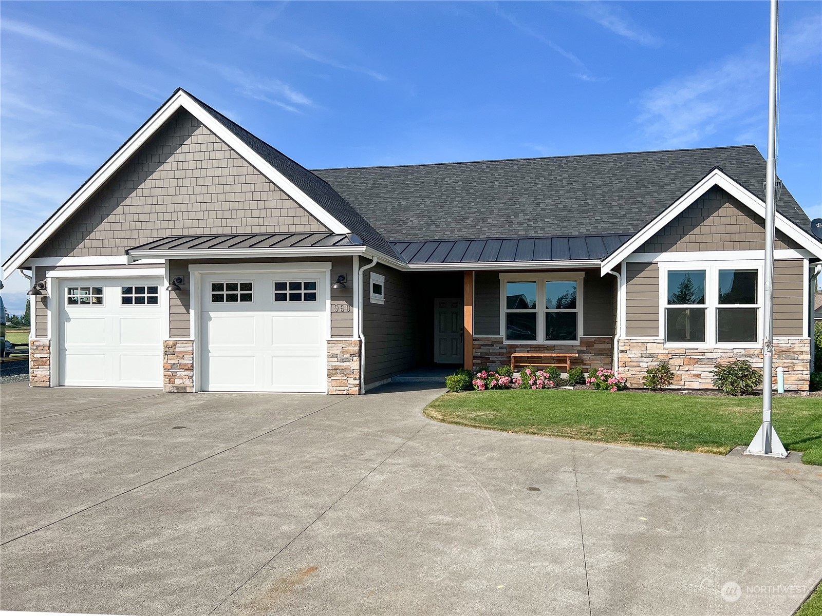 950 Rye Court Lynden, WA 98264 - Photo 2 of 30 Gallery Image 2