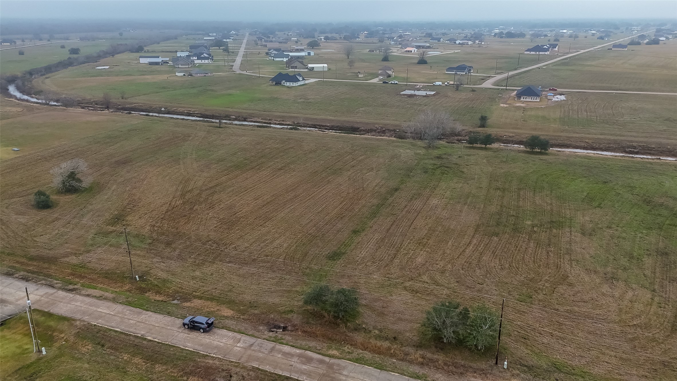 360 Brahman Trail Angleton, TX 77515 - Photo 2 of 10