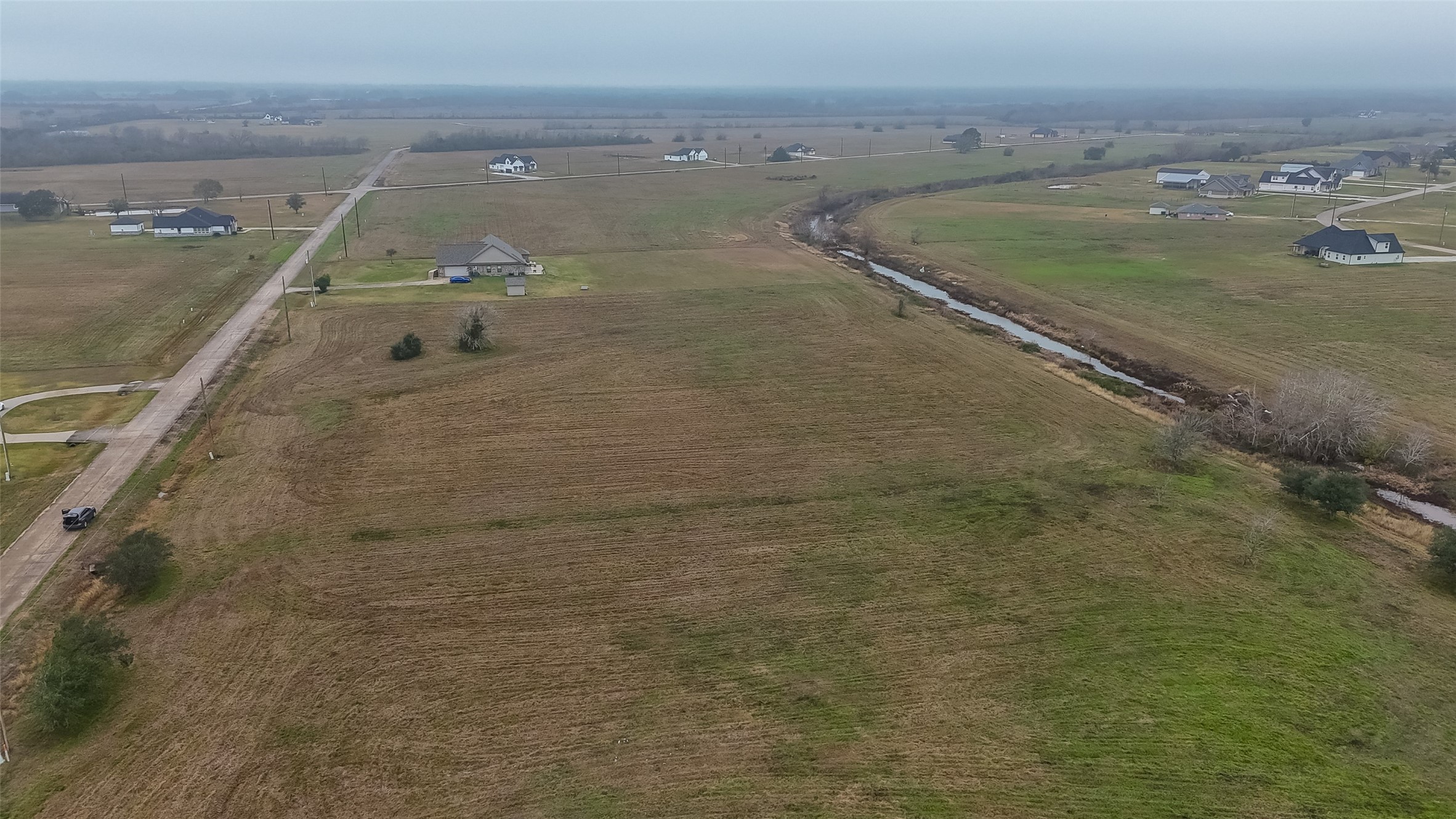 360 Brahman Trail Angleton, TX 77515 - Photo 3 of 10