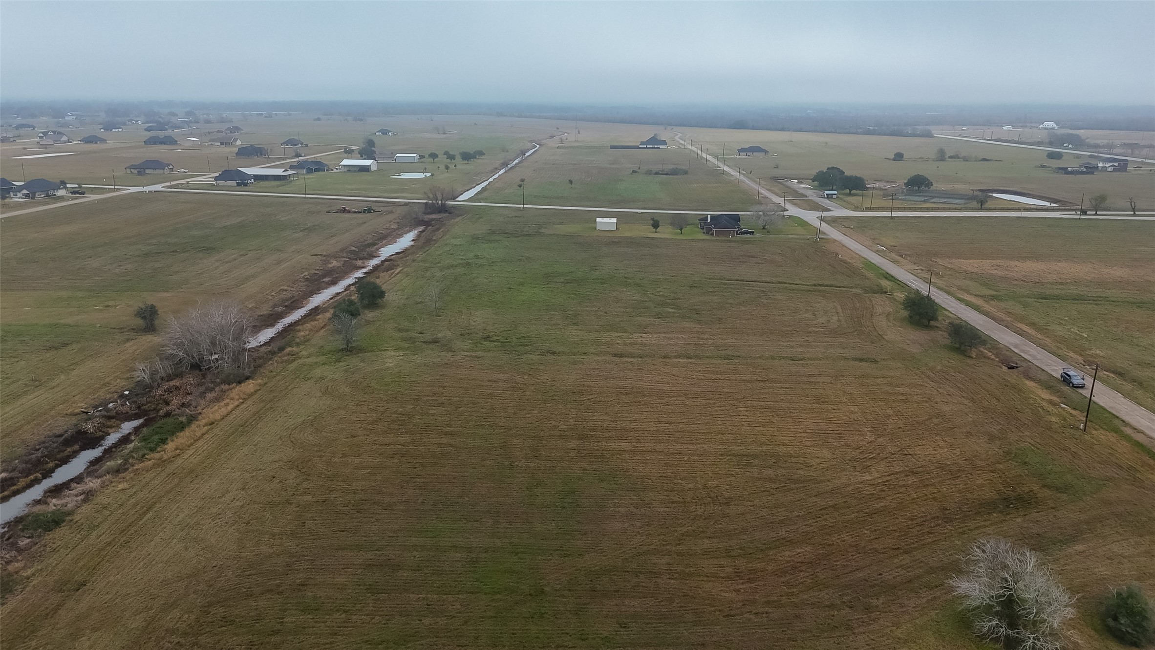 360 Brahman Trail Angleton, TX 77515 - Photo 7 of 10