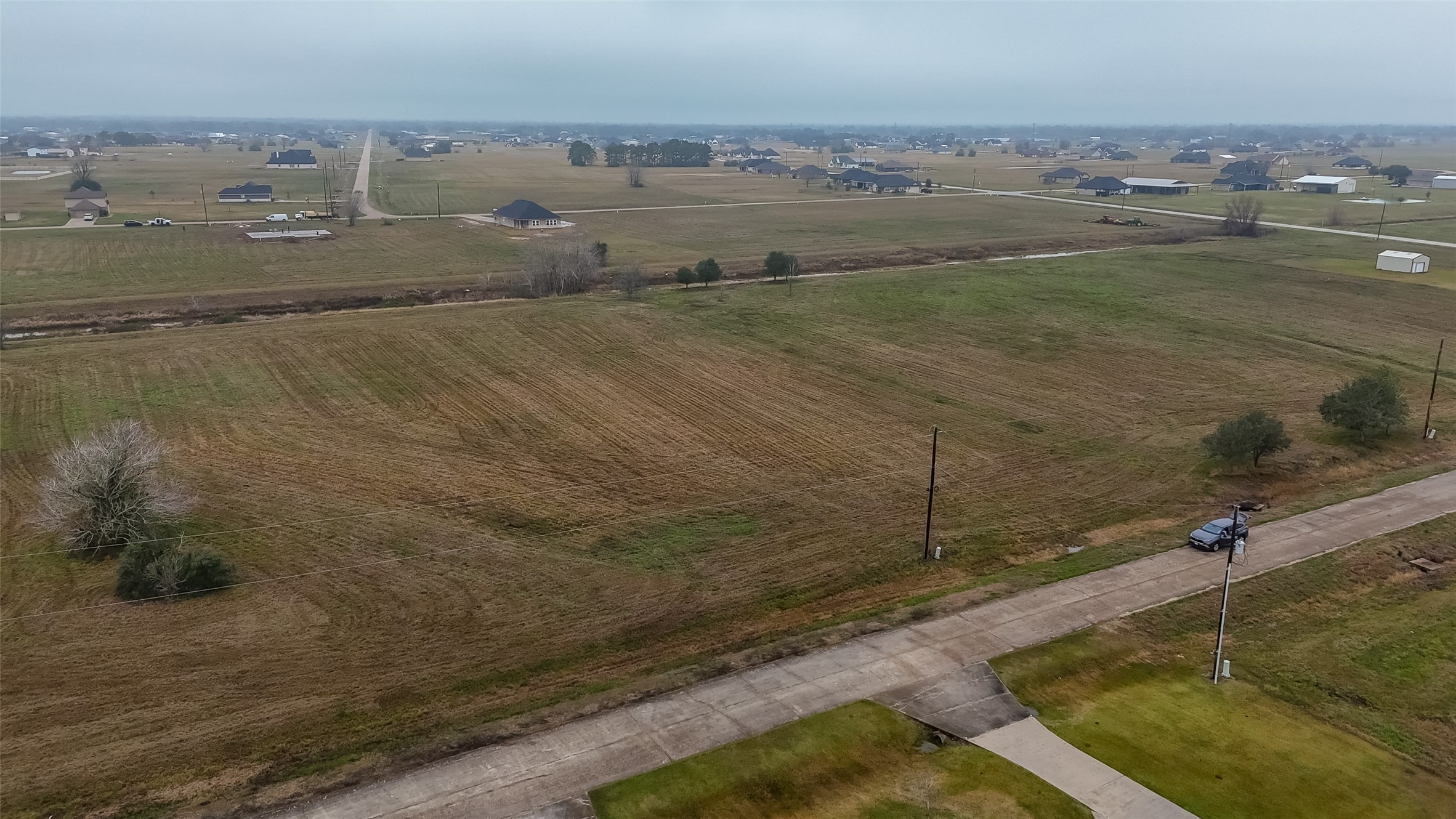 360 Brahman Trail Angleton, TX 77515 - Photo 8 of 10