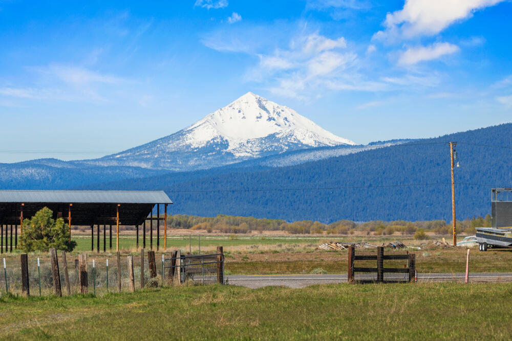 32315 Modoc Point Road Chiloquin, OR 97624 - Photo 39 of 71 32315ModocPointRd-1