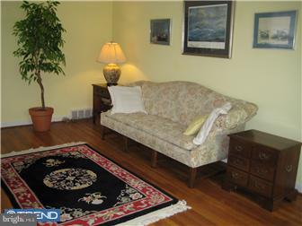 110 Atwood Road Flourtown, PA 19031 - Photo 4 of 11 Living Room