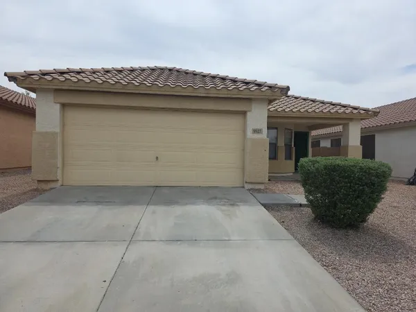 $2,075 | 9927 West Southgate Avenue, Tolleson, AZ 85353