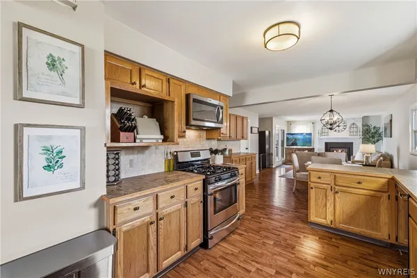 $350,000 | 253 Floradale Avenue, Tonawanda, NY 14150