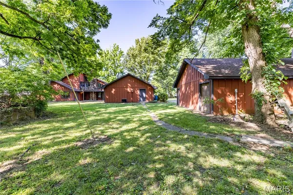 $325,000 | 22 Greenbriar Drive, New Madrid, MO 63869