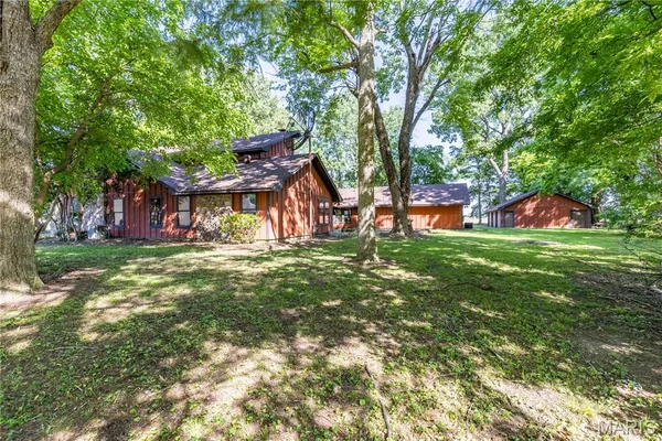 $325,000 | 22 Greenbriar Drive, New Madrid, MO 63869