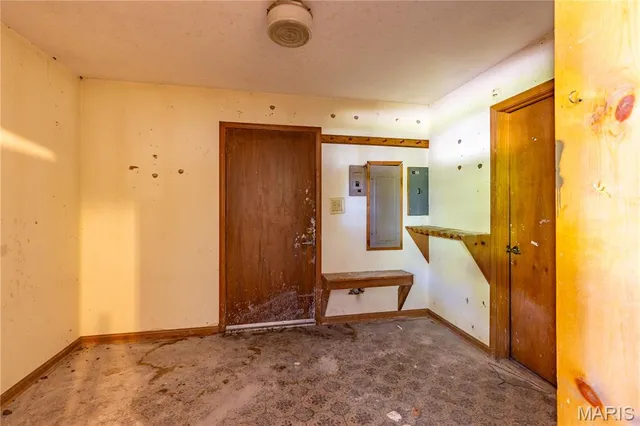 $325,000 | 22 Greenbriar Drive, New Madrid, MO 63869