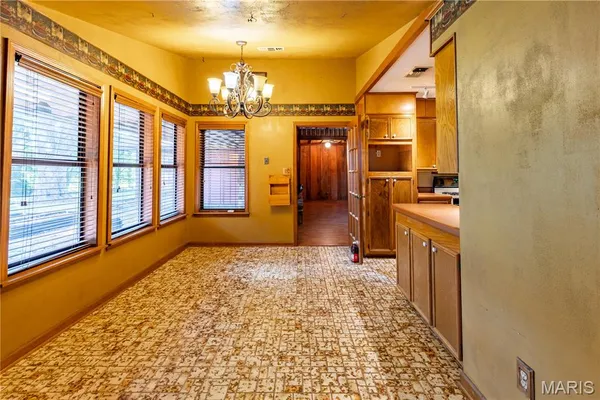 $325,000 | 22 Greenbriar Drive, New Madrid, MO 63869