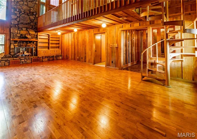 $325,000 | 22 Greenbriar Drive, New Madrid, MO 63869