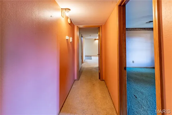 $325,000 | 22 Greenbriar Drive, New Madrid, MO 63869