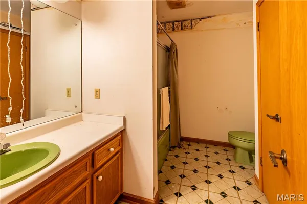 $325,000 | 22 Greenbriar Drive, New Madrid, MO 63869