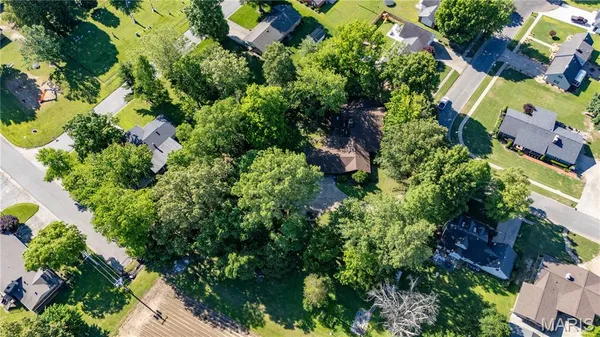 $325,000 | 22 Greenbriar Drive, New Madrid, MO 63869