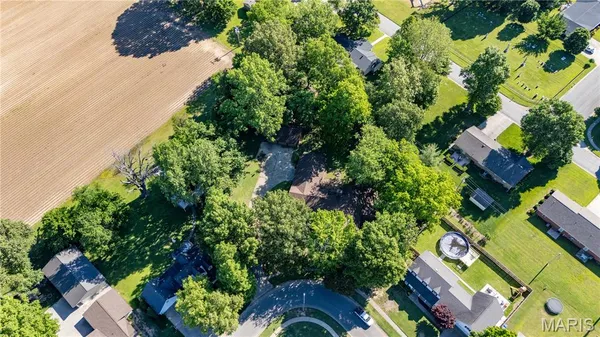 $325,000 | 22 Greenbriar Drive, New Madrid, MO 63869