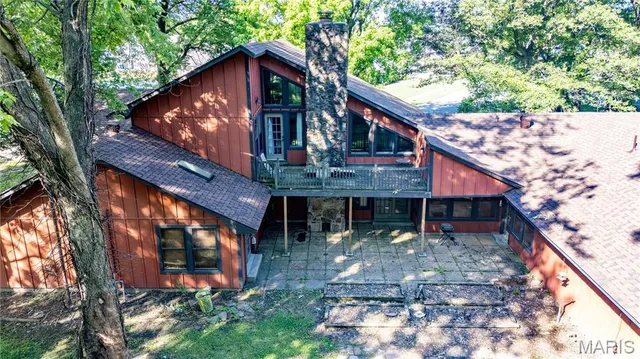 $325,000 | 22 Greenbriar Drive, New Madrid, MO 63869