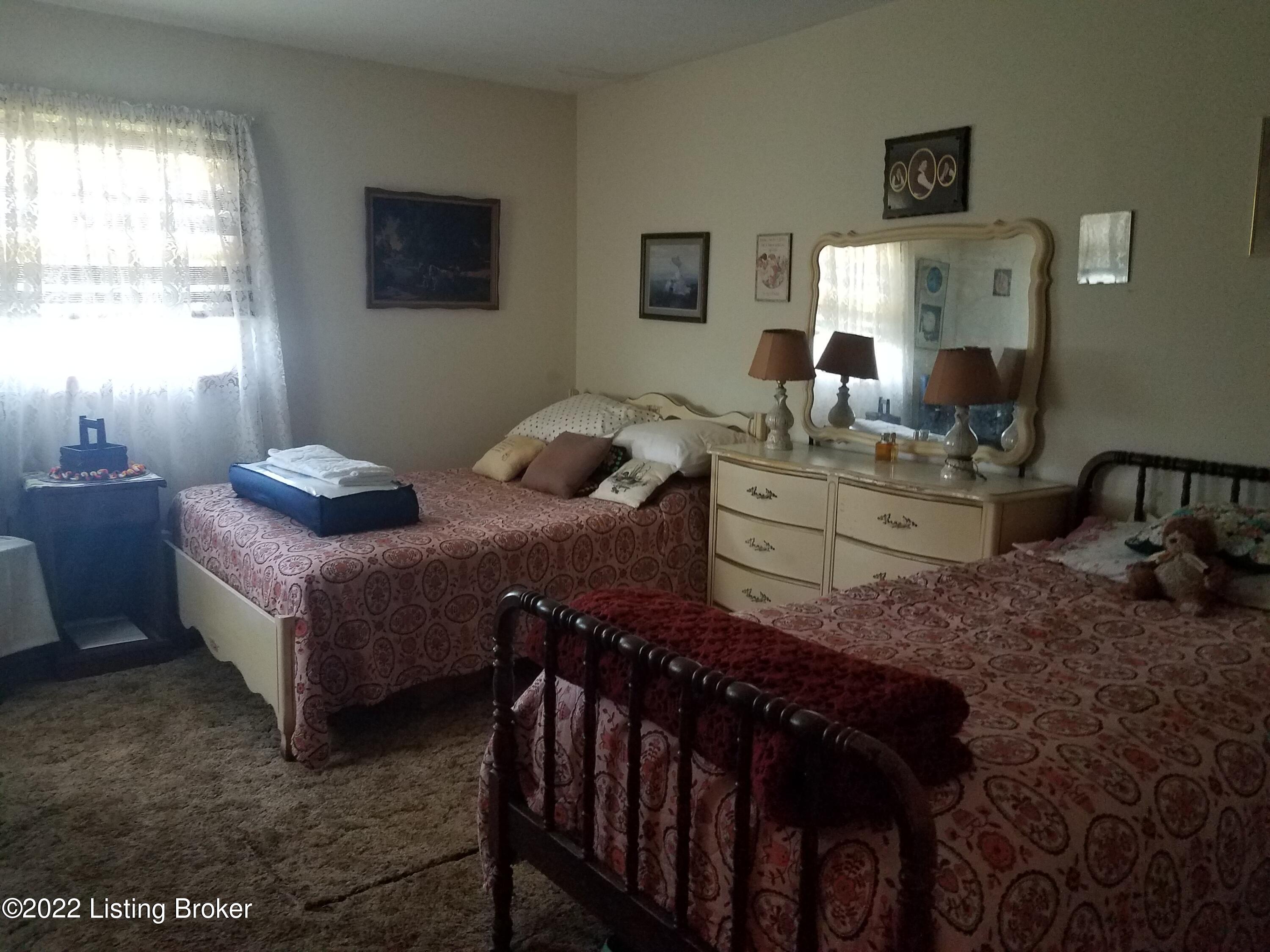 105 Low Dowell Road Irvington, KY 40146 - Photo 14 of 15 anthony bed 2