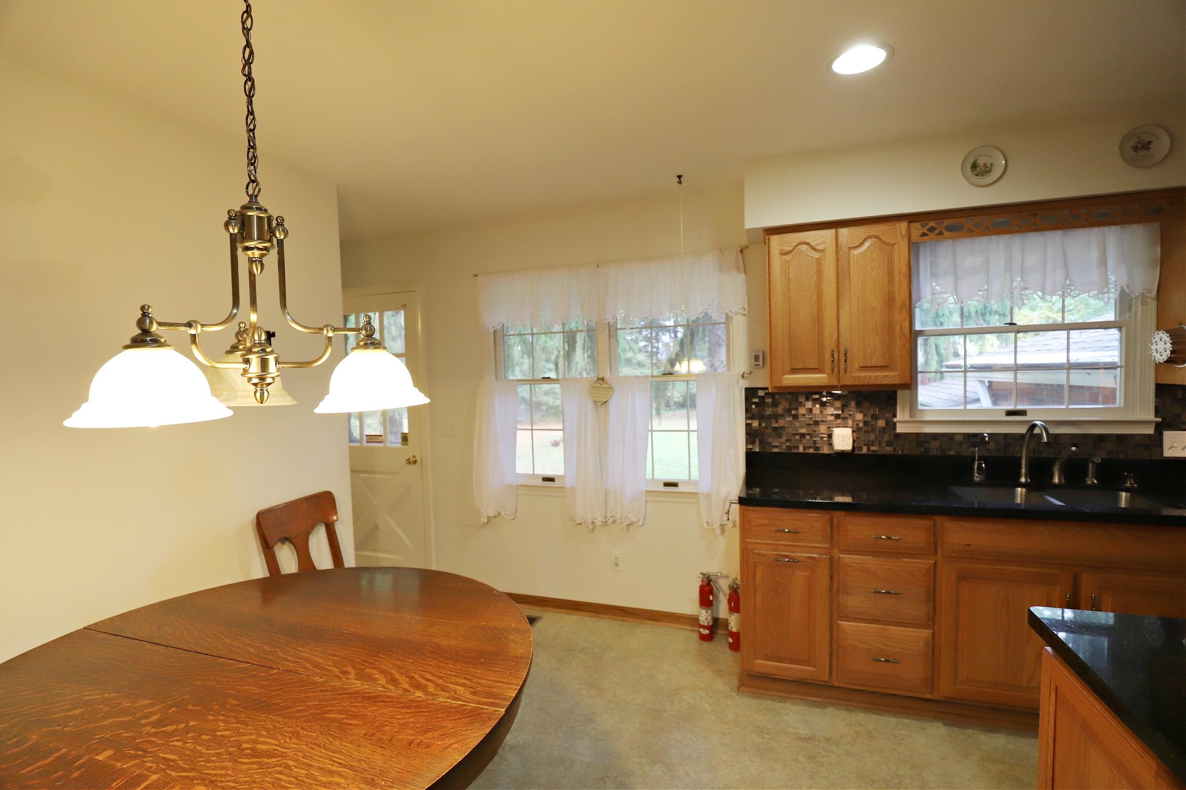 4042 West Farrand Road Clio, MI 48420 - Photo 19 of 33