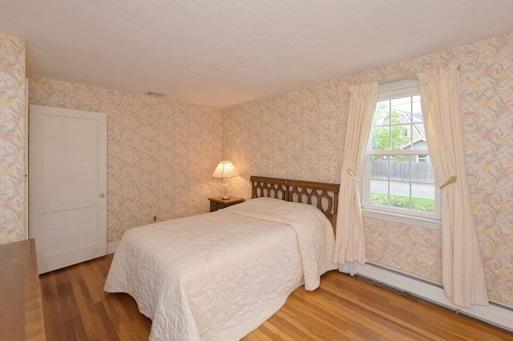 29 Thelma Road Framingham, MA 01702 - Photo 17 of 32 Gallery Image 17