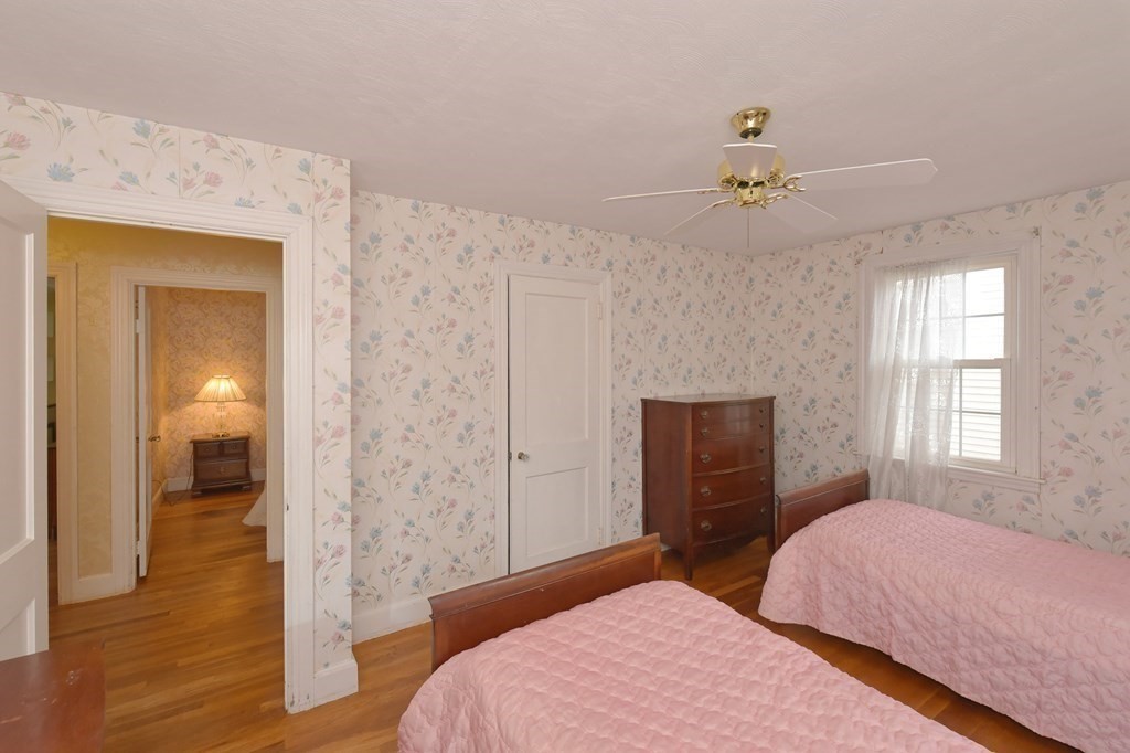 29 Thelma Road Framingham, MA 01702 - Photo 21 of 32 Gallery Image 21