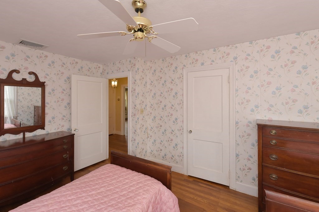 29 Thelma Road Framingham, MA 01702 - Photo 22 of 32 Gallery Image 22