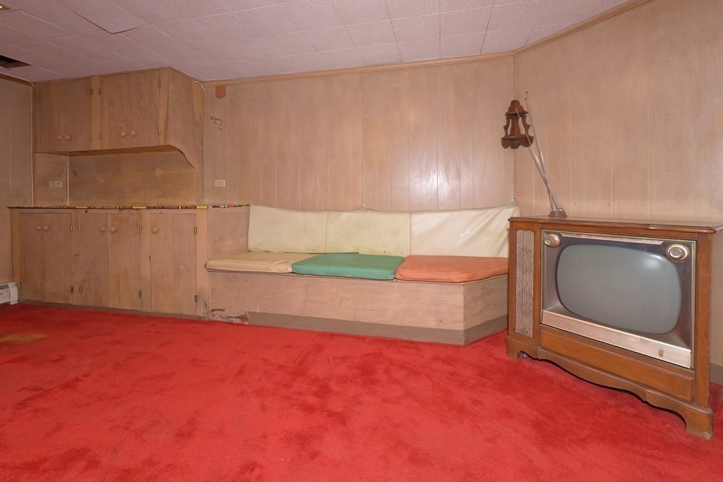 29 Thelma Road Framingham, MA 01702 - Photo 25 of 32 Gallery Image 25