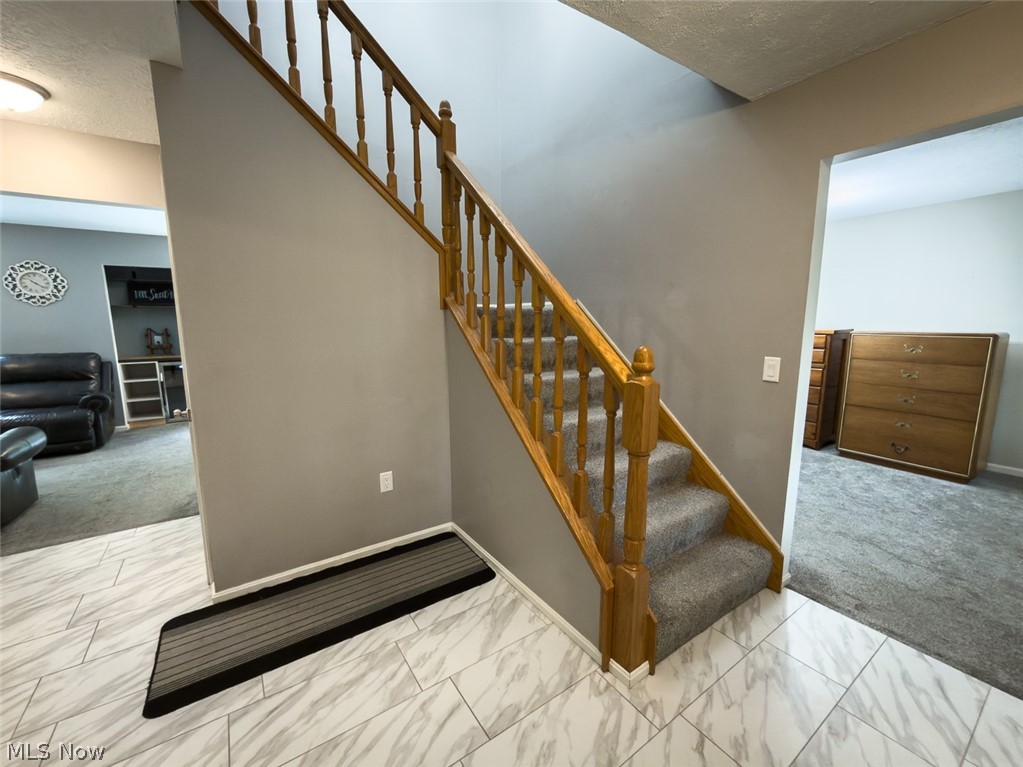 1795 Tallmadge Road Kent, OH 44240 - Photo 8 of 22