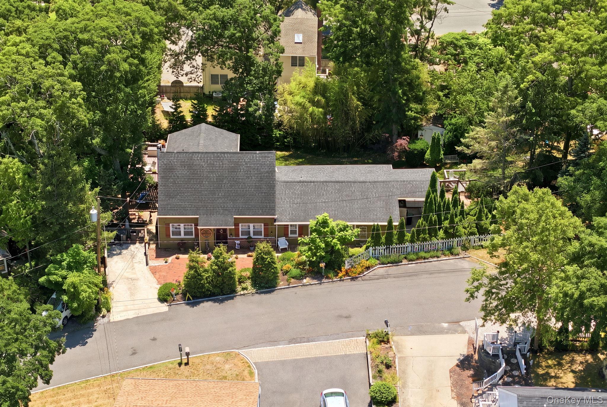 36 Sayville Road Sound Beach, NY 11789 - Photo 44 of 50