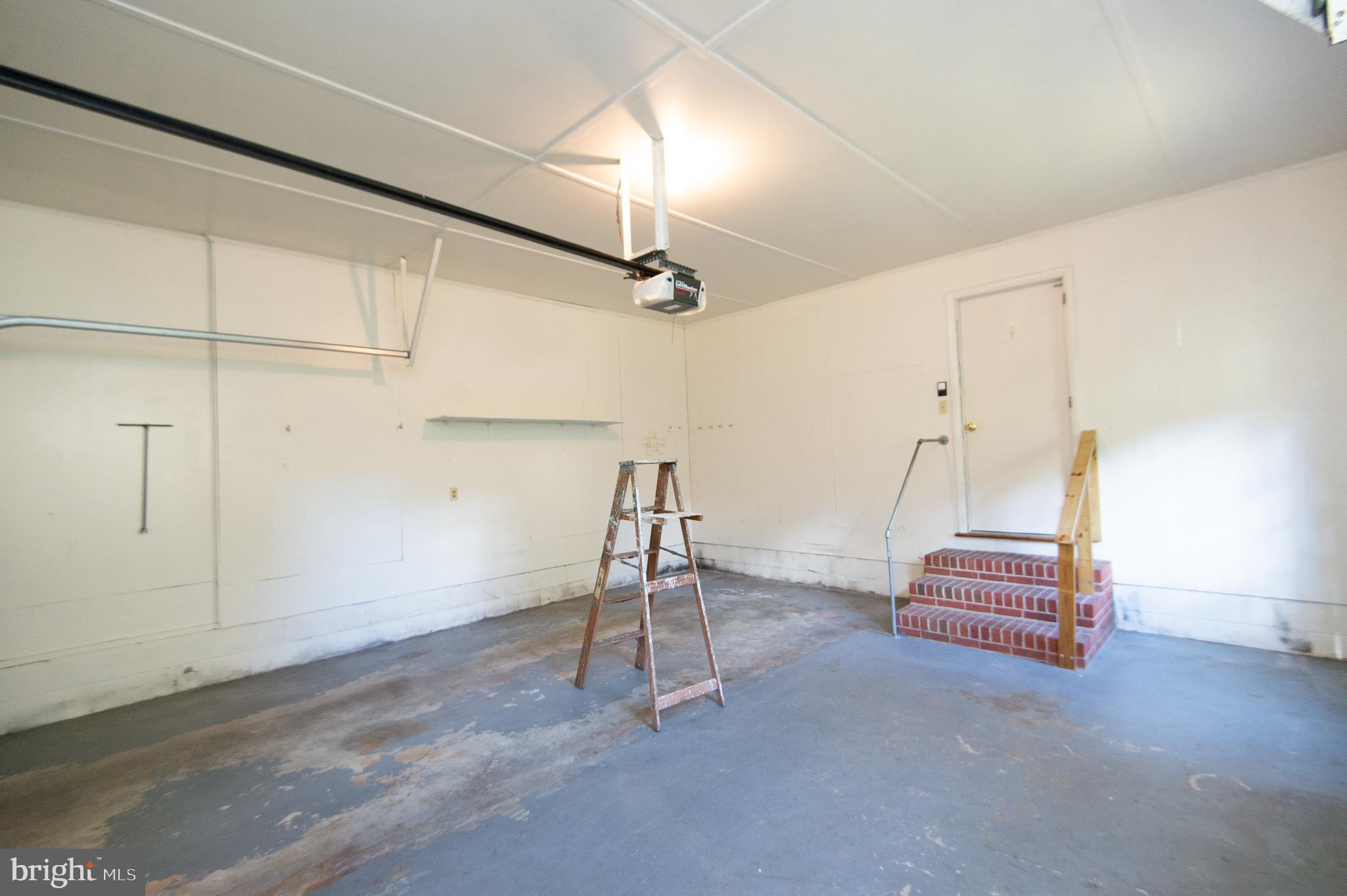 1 Kiowa Road Cambridge, MD 21613 - Photo 21 of 30 garage interior